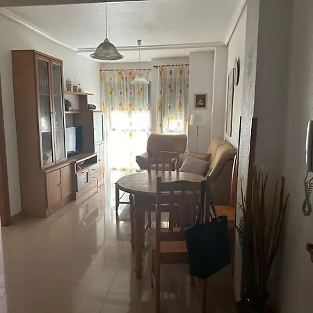 Acogedor En El Centro Cerca De La Playa Apartamento *