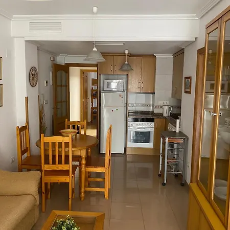 Acogedor En El Centro Cerca De La Playa Apartment *